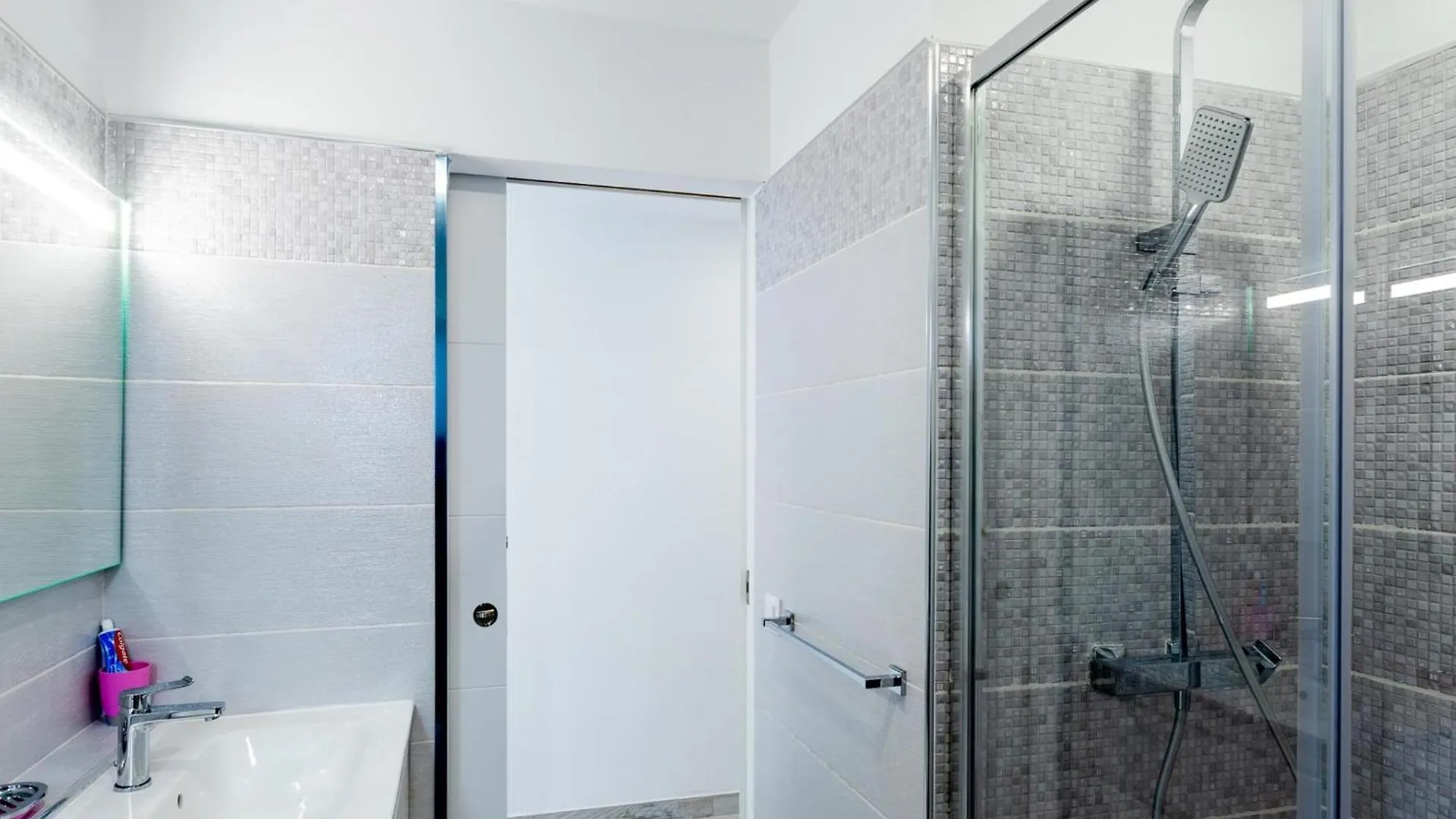 3D. Brand New Flat In Playa Las Americas بلايا ذي لاس أميريكاس شقة